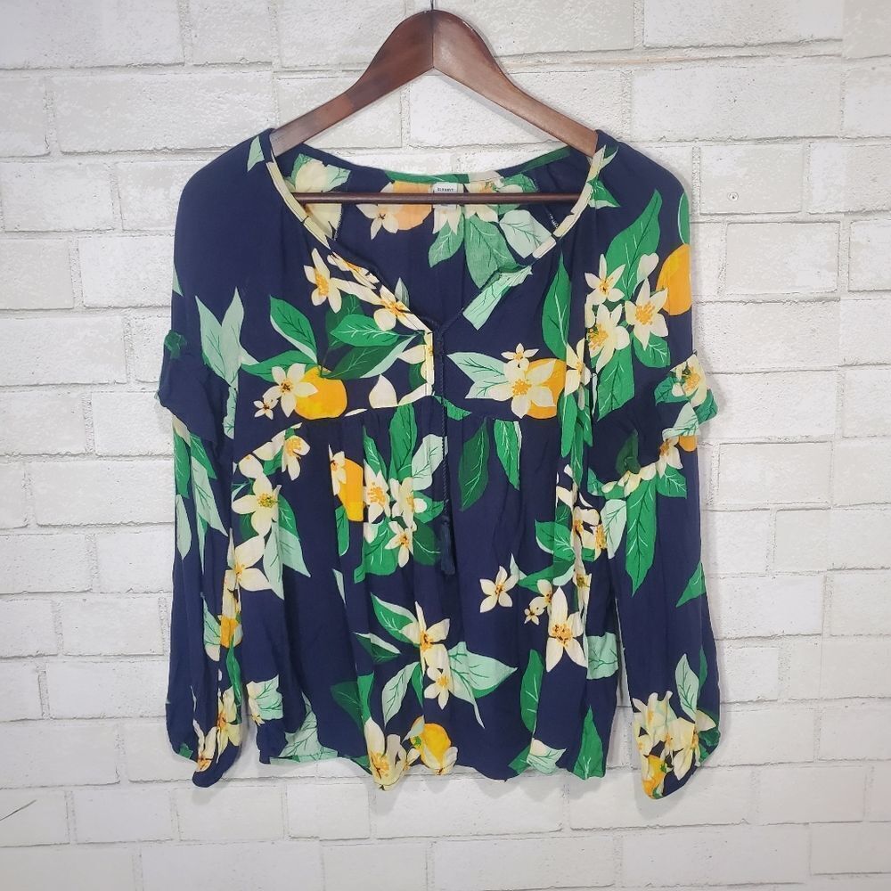 Old Navy navy floral blouse